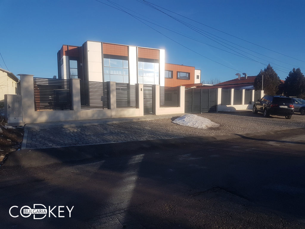 Перник - Дворна двукрила врата задвижвана с автоматика_001