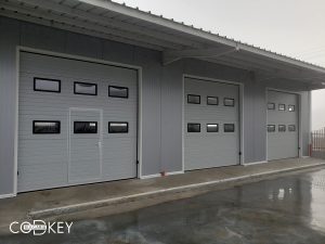Индустриални секционни врати на автосервиз в град Бяла_001