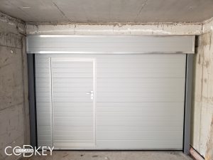 Гаражна секционна врата на подземен паркинг в новострояща се кооперация в град София_01